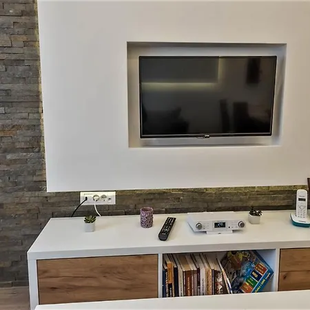 Διαμέρισμα Breza - апартман бреза Banja Koviljača